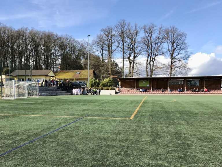 250.000 Euro für den Kunstrasenplatz Wallrabenstein – starkes Signal für den Sport in Hünstetten